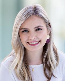 Headshot of Courtney Caswell